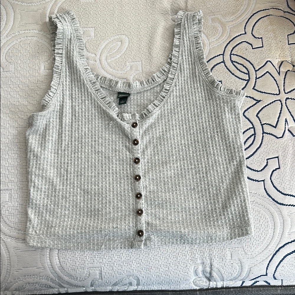 Women's Gray Sleeveless Top